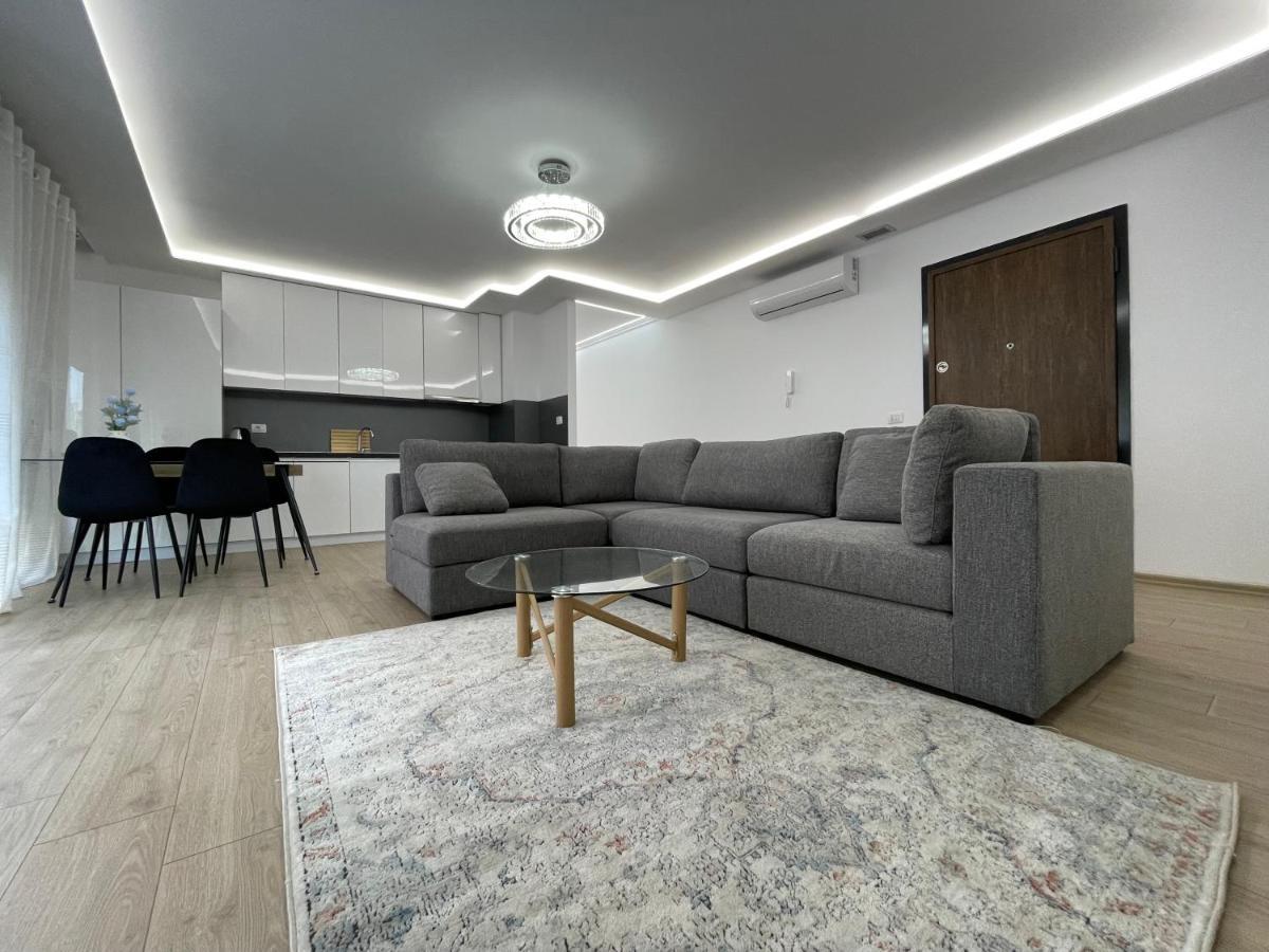 New Bazaar 2022 Apartment Tirana